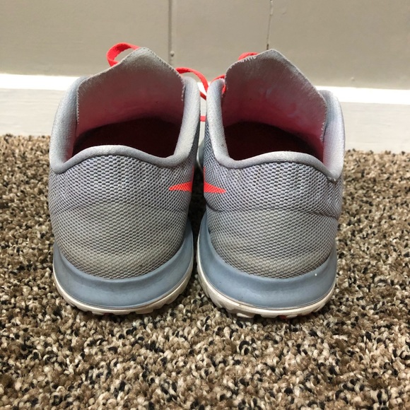 Nike’s - Picture 4 of 4